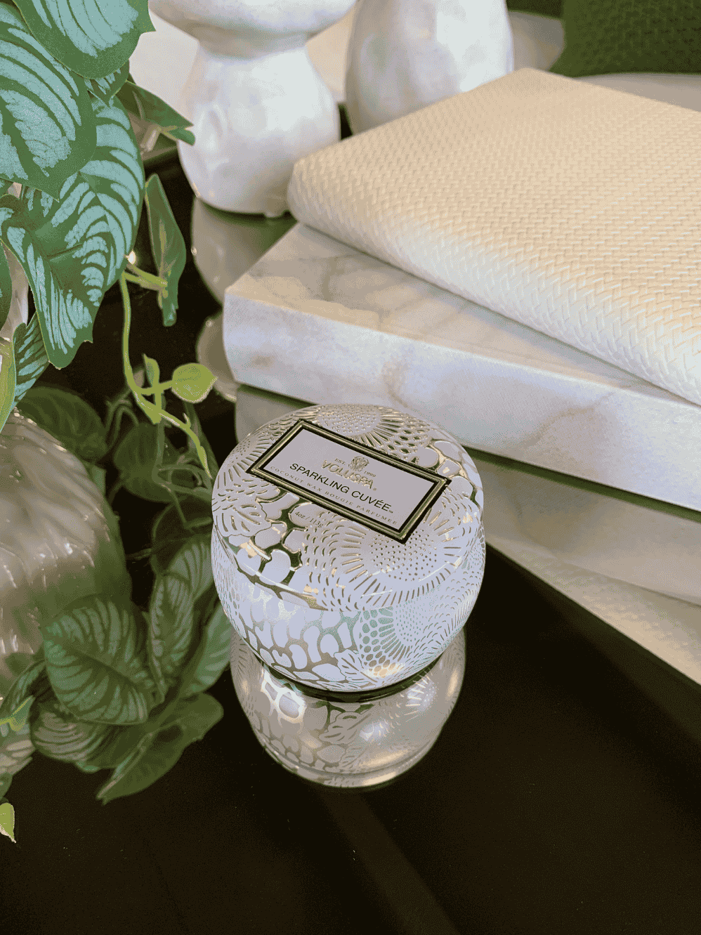 Mini Vela Voluspa Lata 25H Sparkling Cuvee