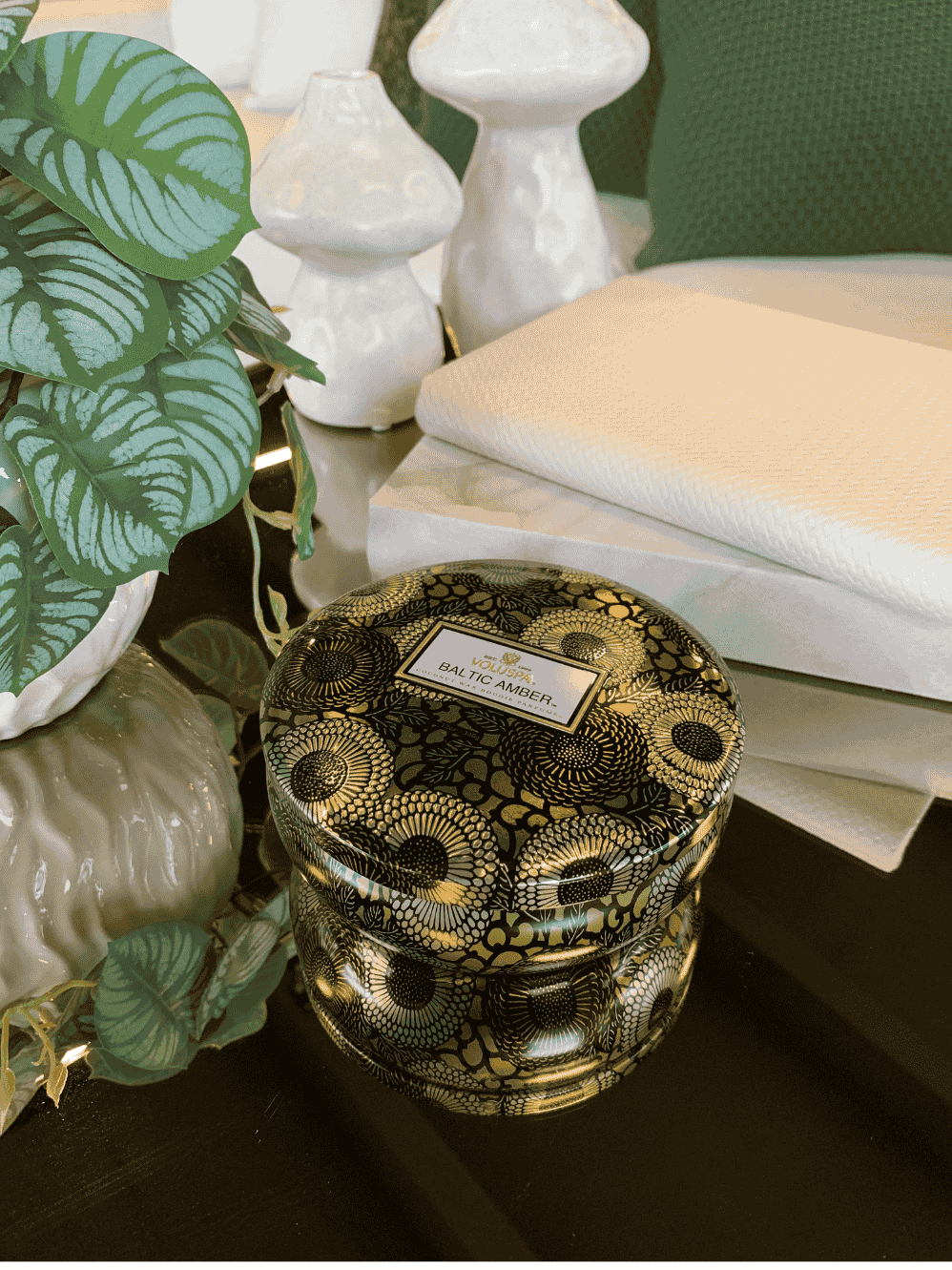 Vela Voluspa Lata 3 Pavios 60H Baltic Amber