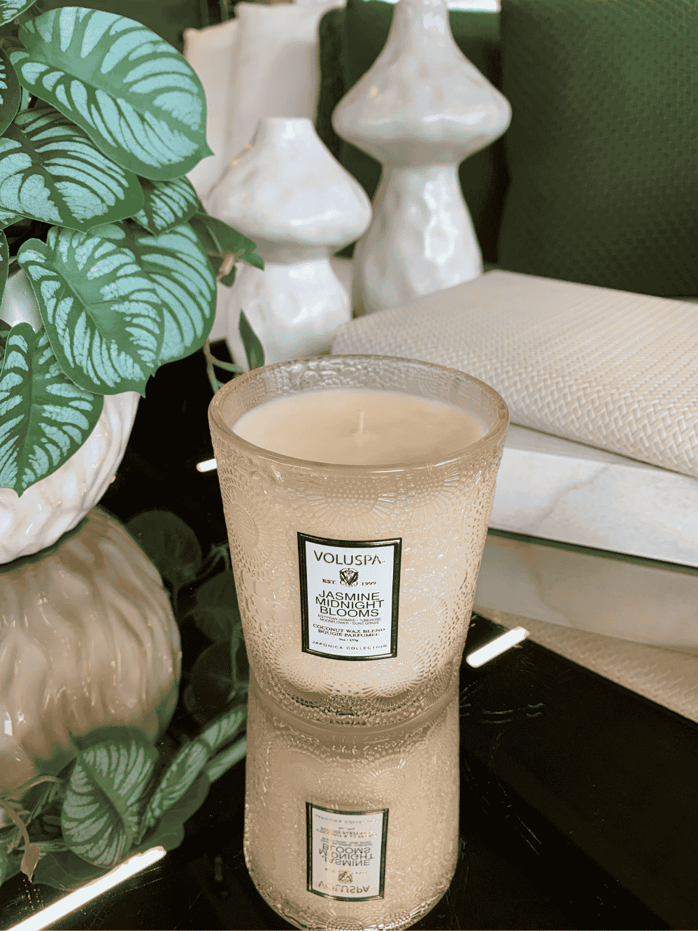 Vela Voluspa Copo Vidro 60H Jasmine Midnight Blooms