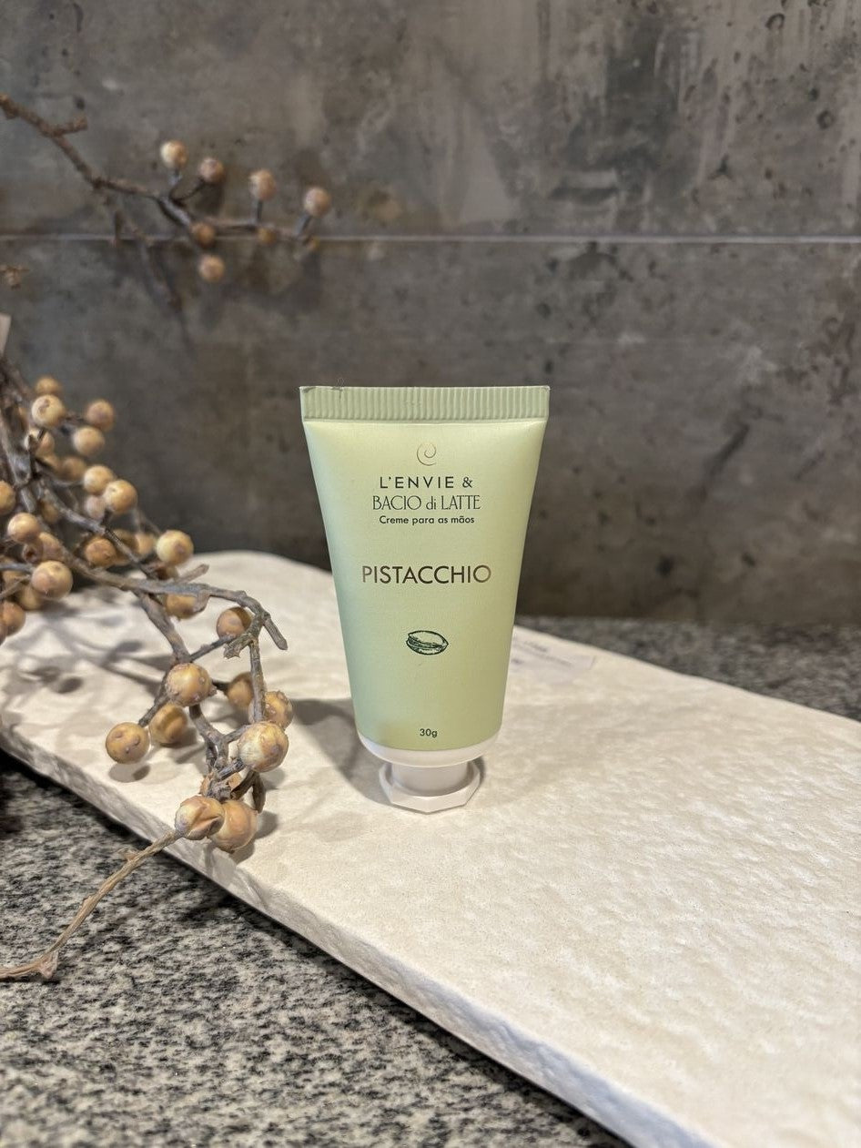 Creme para Mãos Lenvie Bacio Di Latte Pistacchio 30g