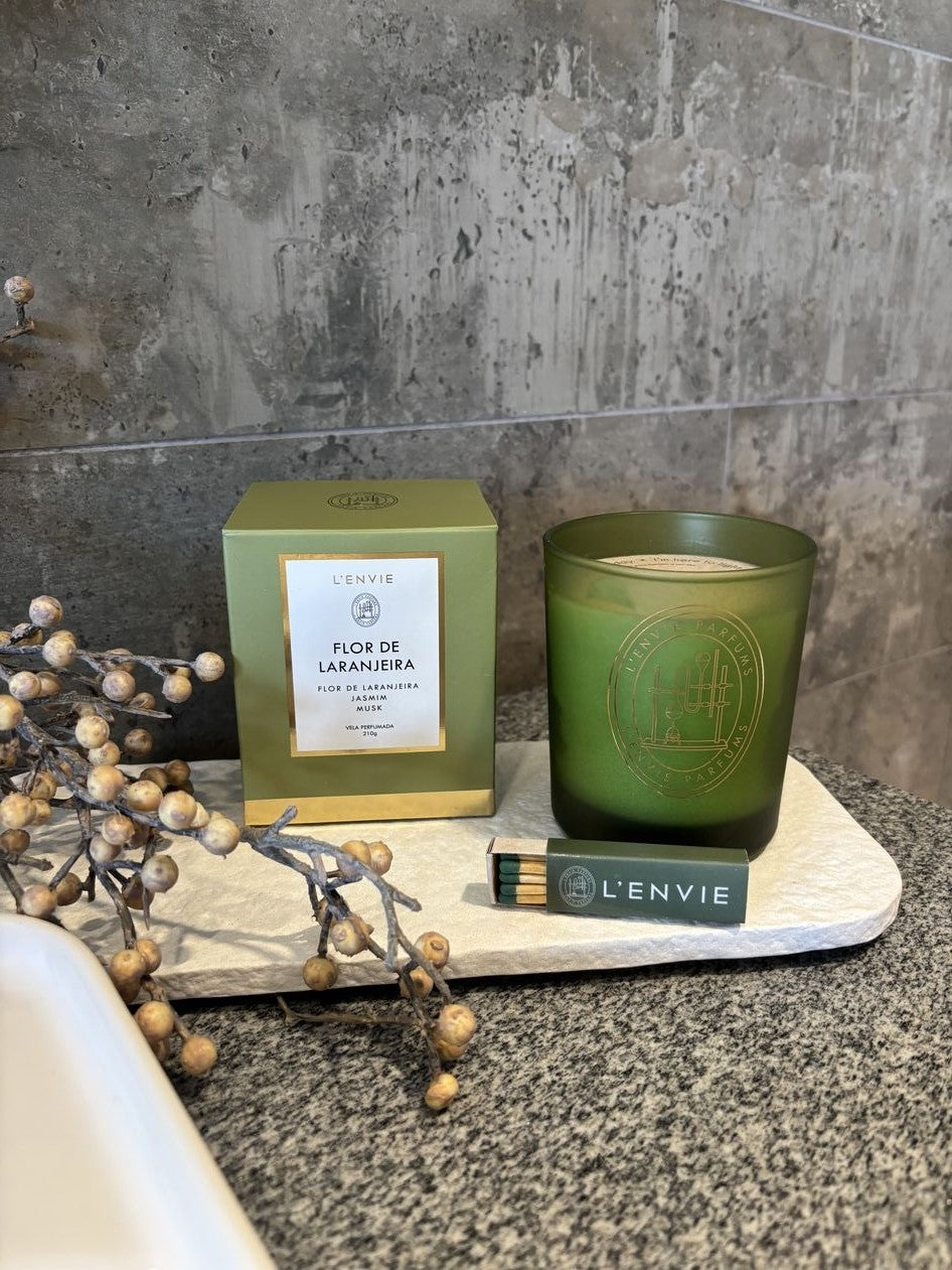 Vela Perfumada Lenvie Elementos Flor de Laranjeira 210g