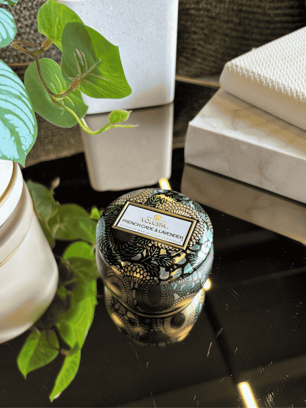 Mini Vela Voluspa Lata 25H French Cade Lavender