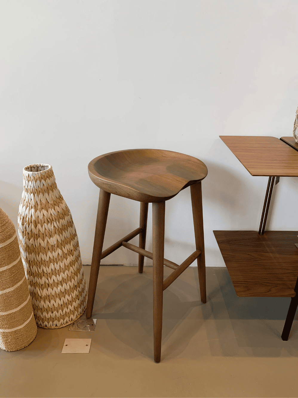 Banqueta Samba em Madeira Maciça