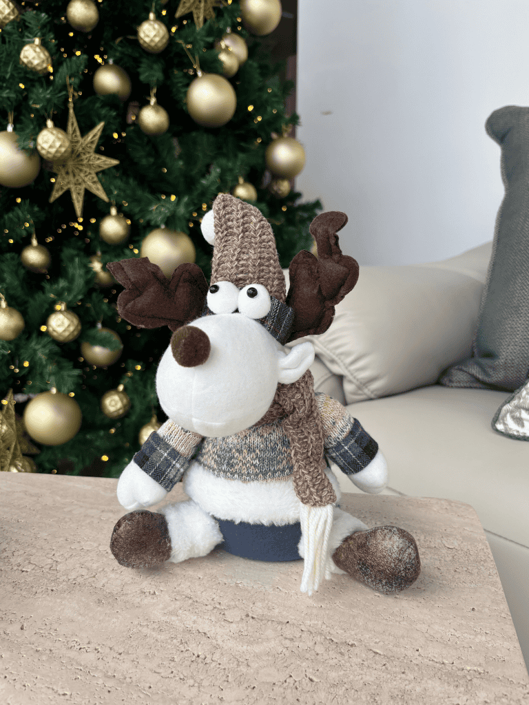 Boneco Rena Sentada Natal 29cm Azul