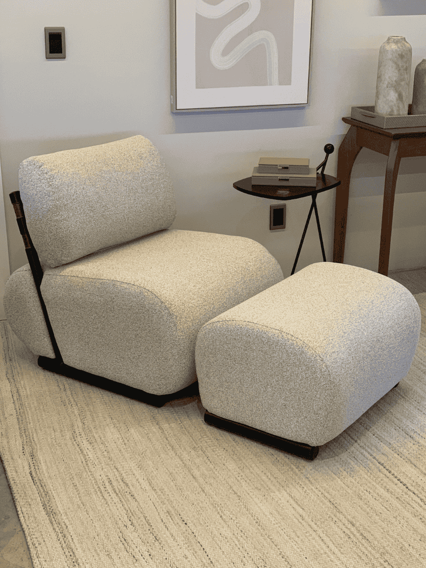 Poltrona Paris com Puff