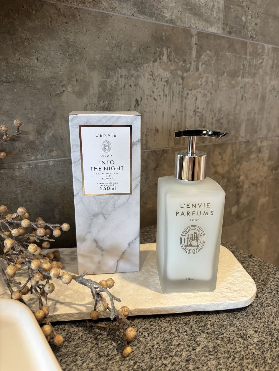 Sabonete Líquido Lenvie Classic Into The Night 250ml