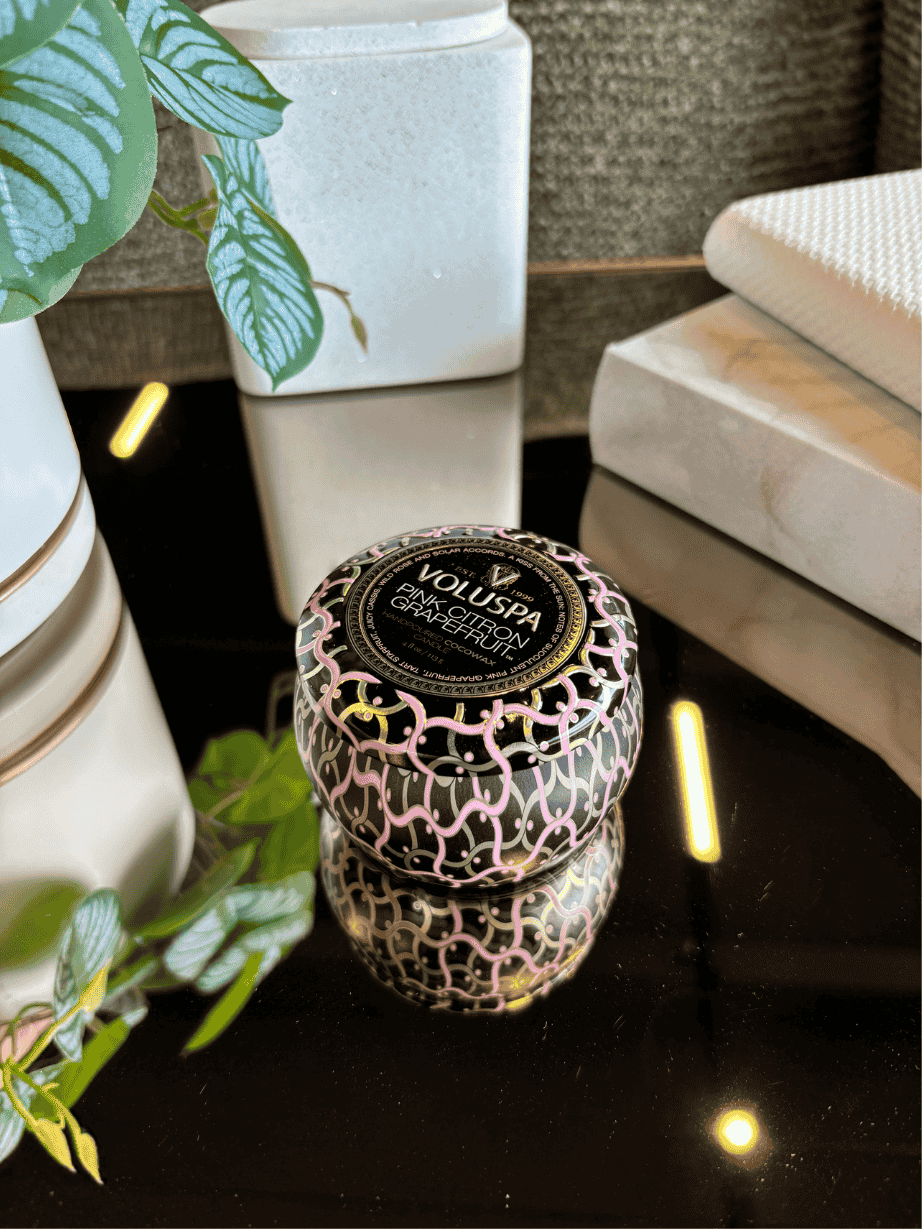 Mini Vela Voluspa Lata 25H Pink Citron Grapefruit
