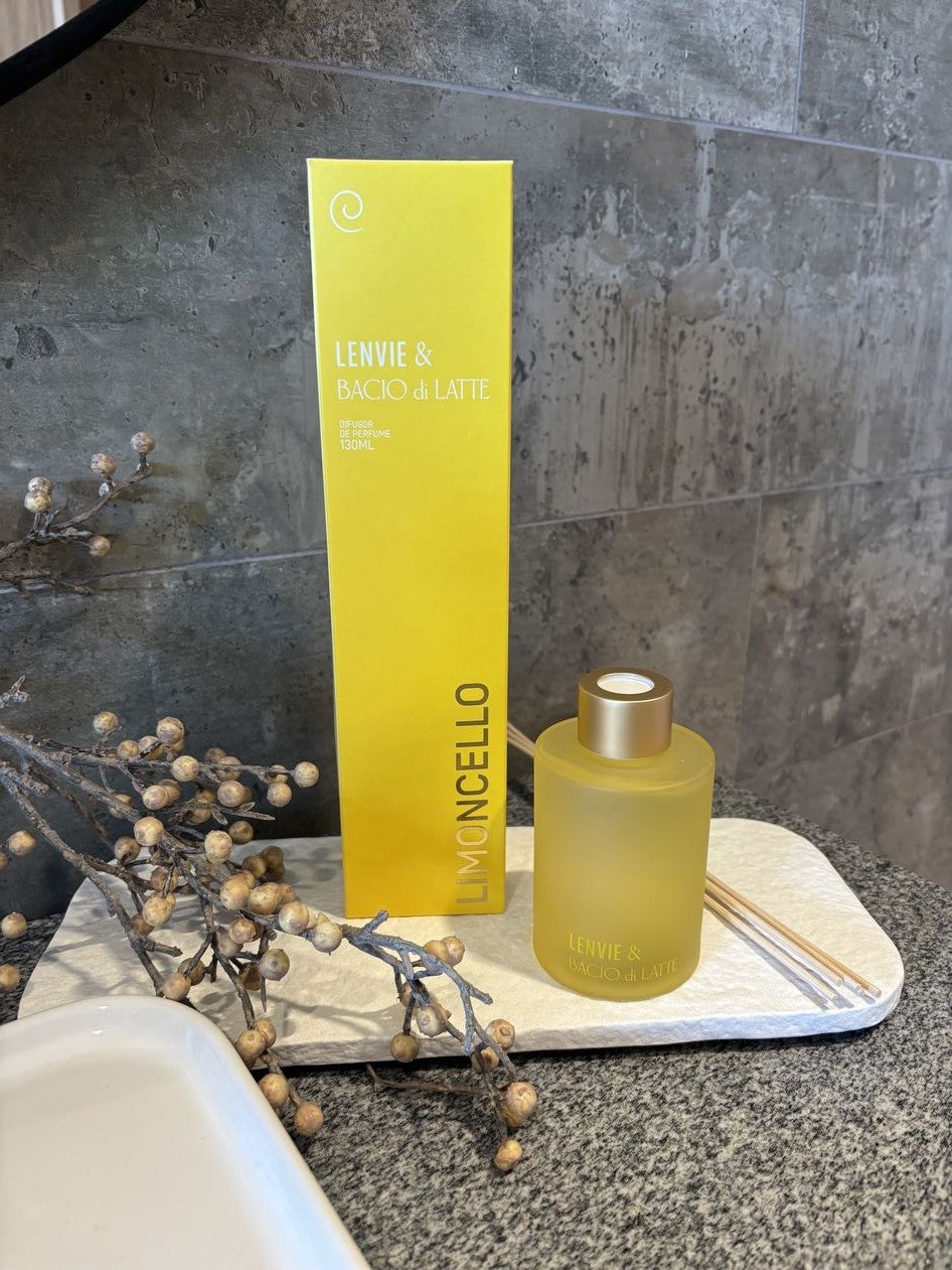 Difusor de Perfume Lenvie Bacio Di Latte Limoncello 130ml